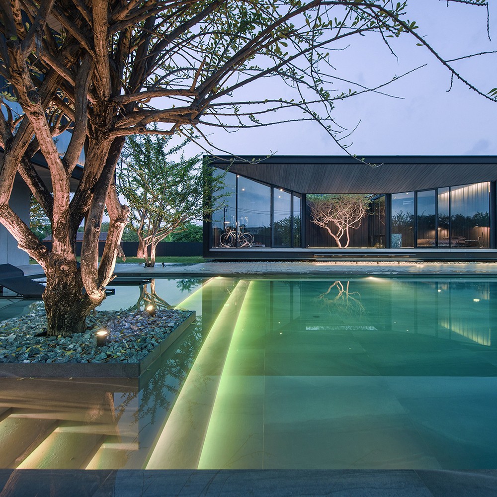 Светодиодная лента RGB Лента светодиодная Feron LS551 120SMD(4040)/м 14.4Вт/м 24V  IP68 RGB неоновая 5 метров 48731 